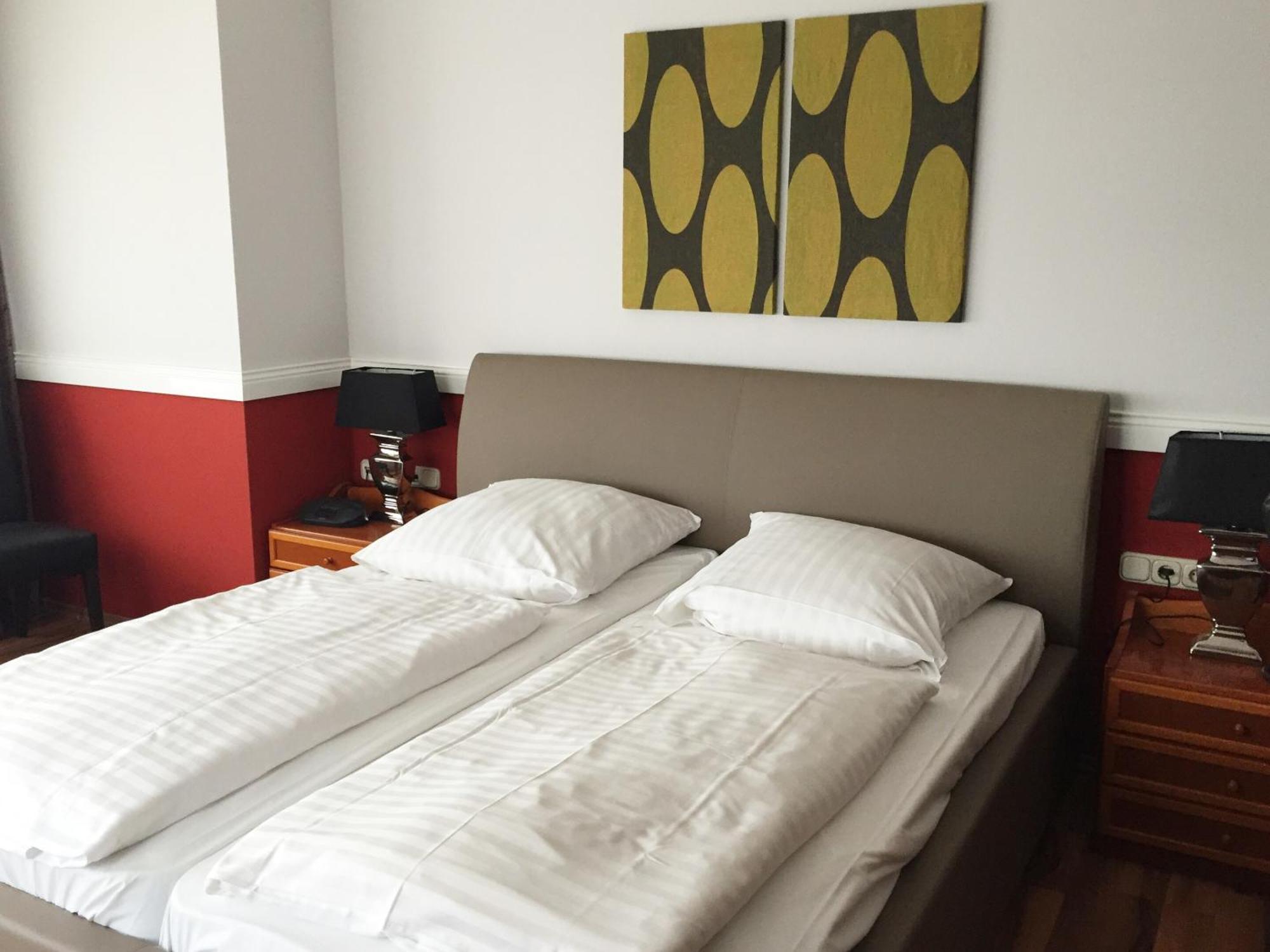 Privathotel Stickdorn Bad Oeynhausen Exteriör bild